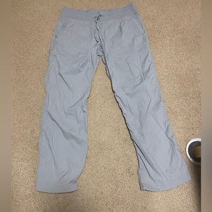 Lululemon Size 14 Dance Studio Mid-Rise Full Length Pant in Gray